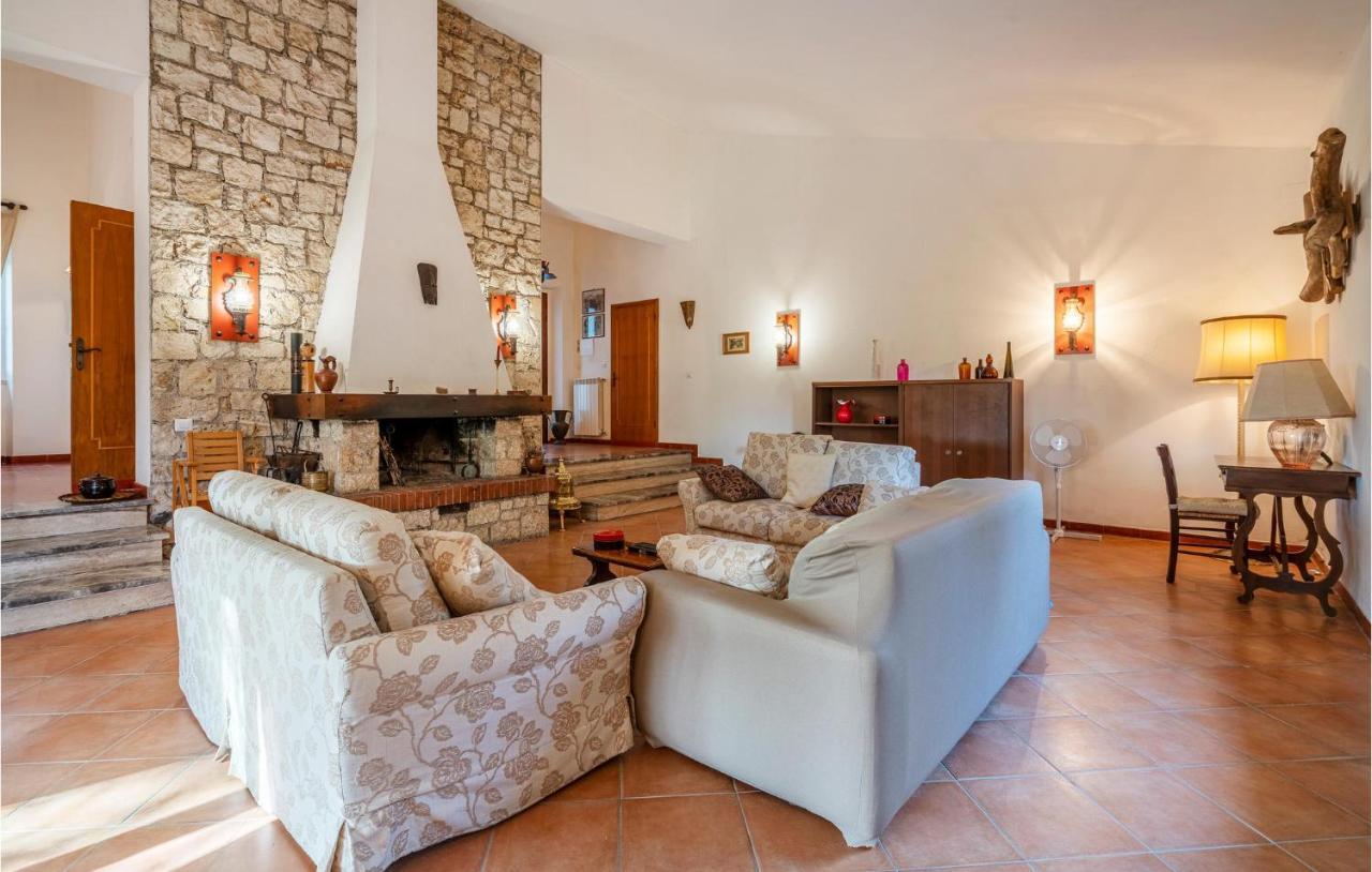 Amazing Home In Saturnia With Wifi Eksteriør bilde