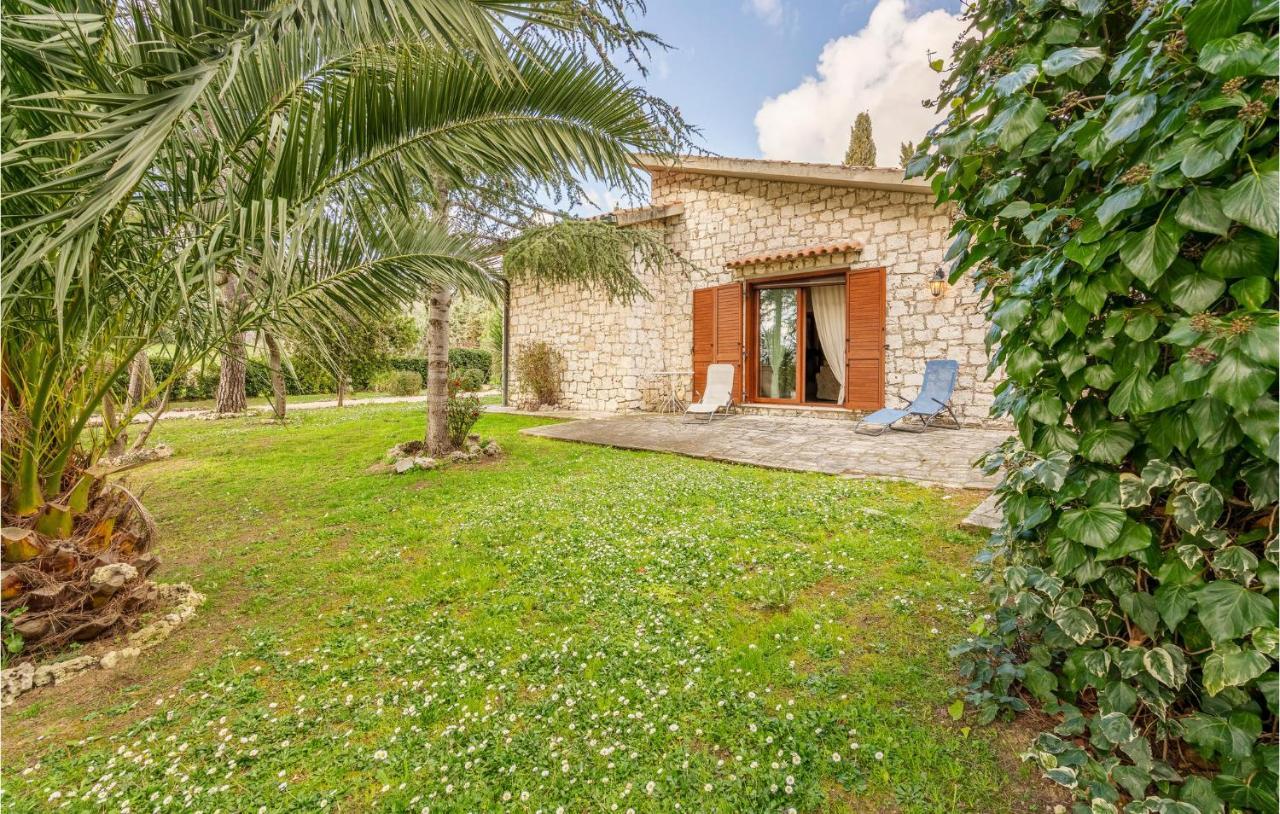 Amazing Home In Saturnia With Wifi Eksteriør bilde
