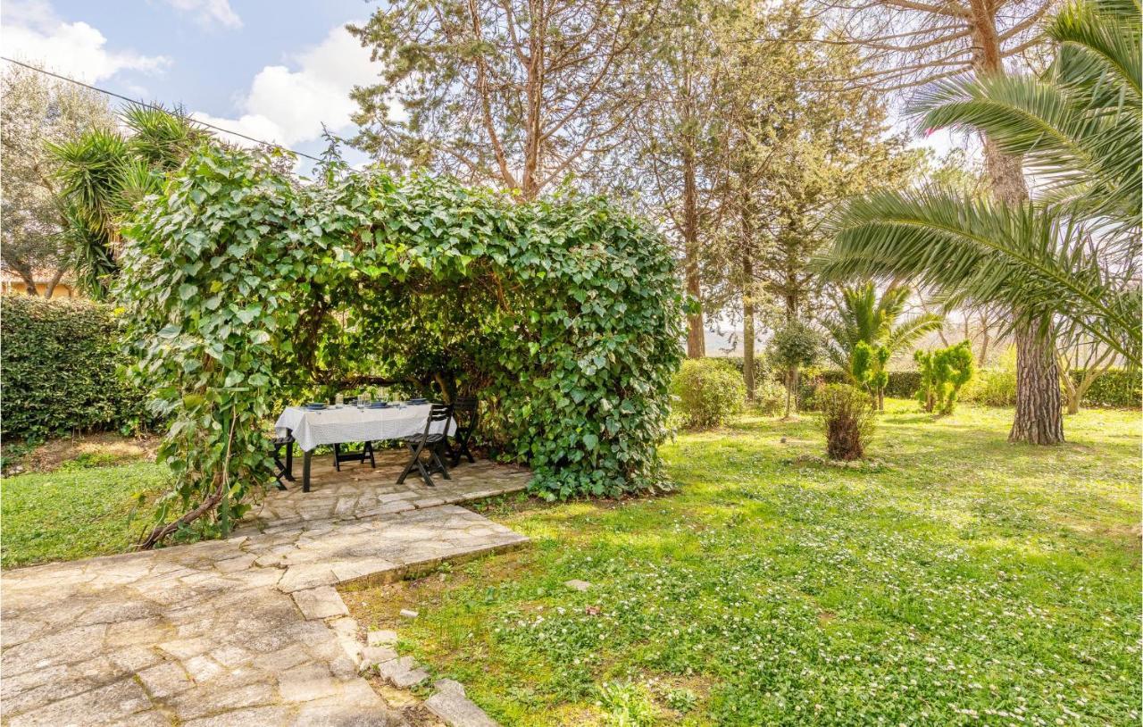 Amazing Home In Saturnia With Wifi Eksteriør bilde
